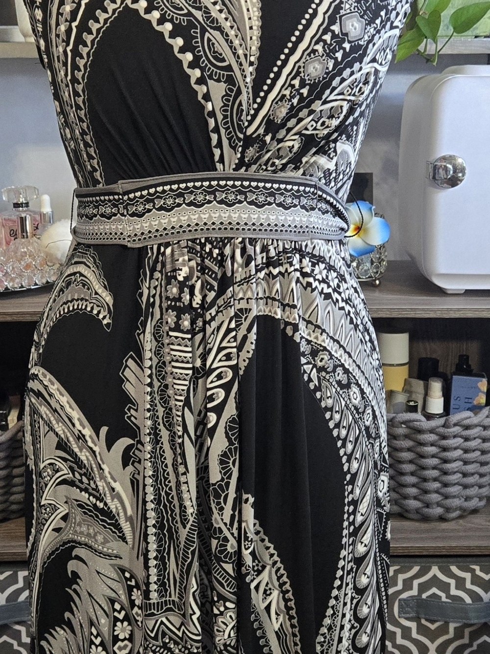 New York & Company Black and Grey Paisley Midi Dress